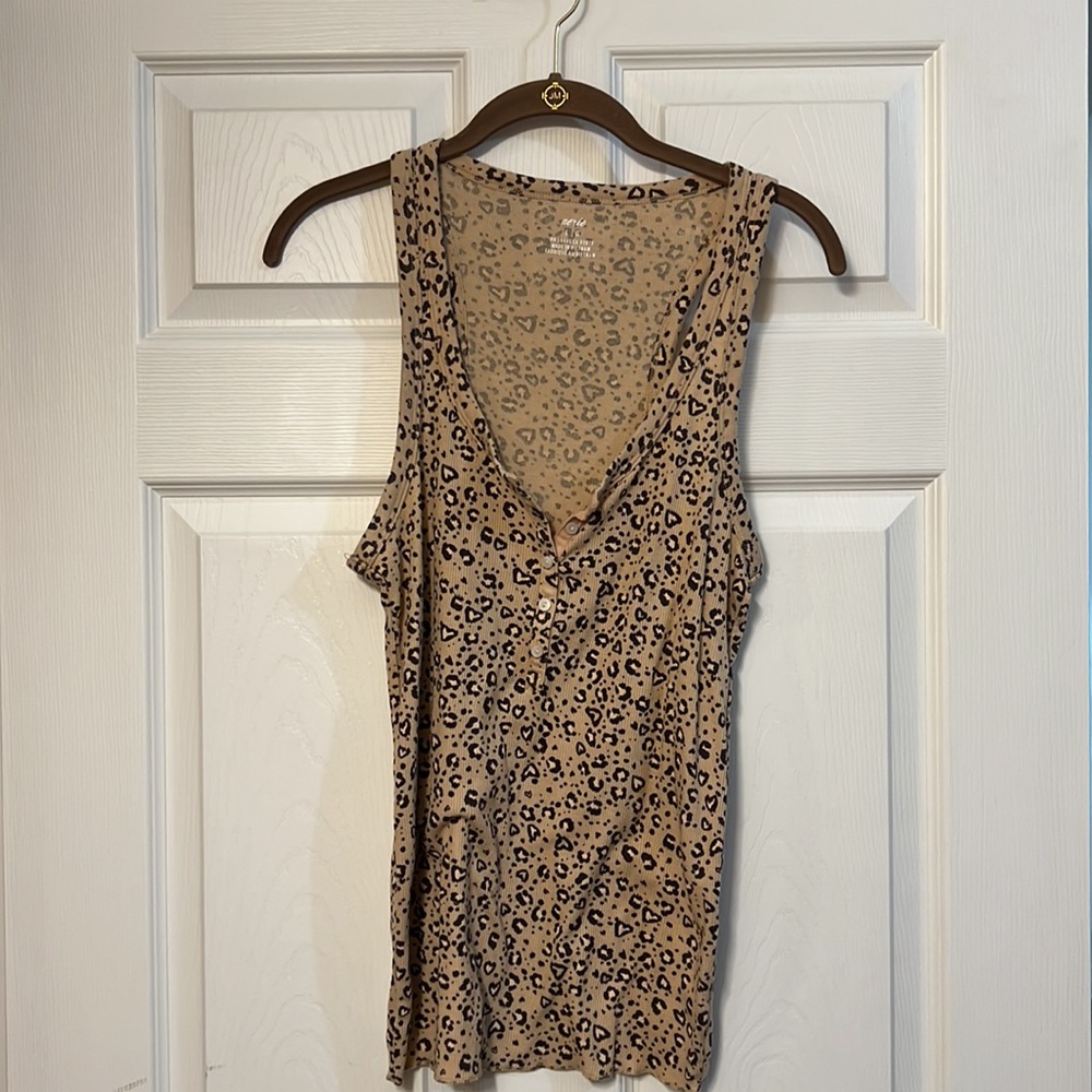 Aerie tank